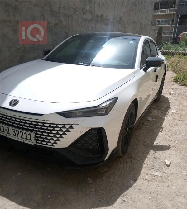 چانگان UNI-V 2025  بۆ فرۆشتن لە عێراق -  بەغداد